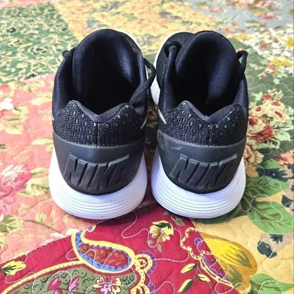 Nike‎ Hyper Dunk - Picture 2 of 7